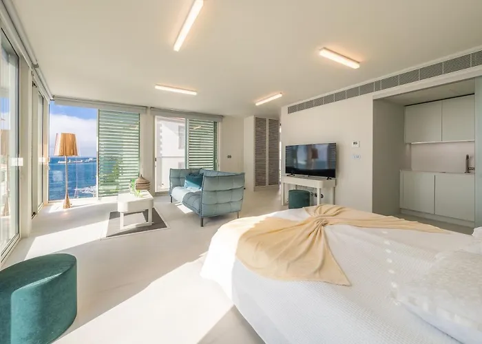 Luxury Barreirinha House Old Town By Madeira * フンシャル